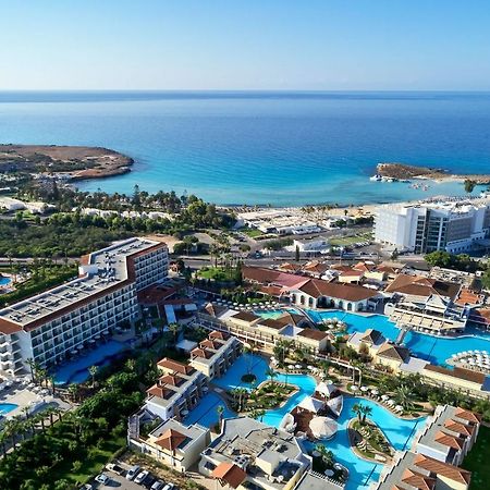 Atlantica Aeneas Resort Айя Напа Екстериор снимка