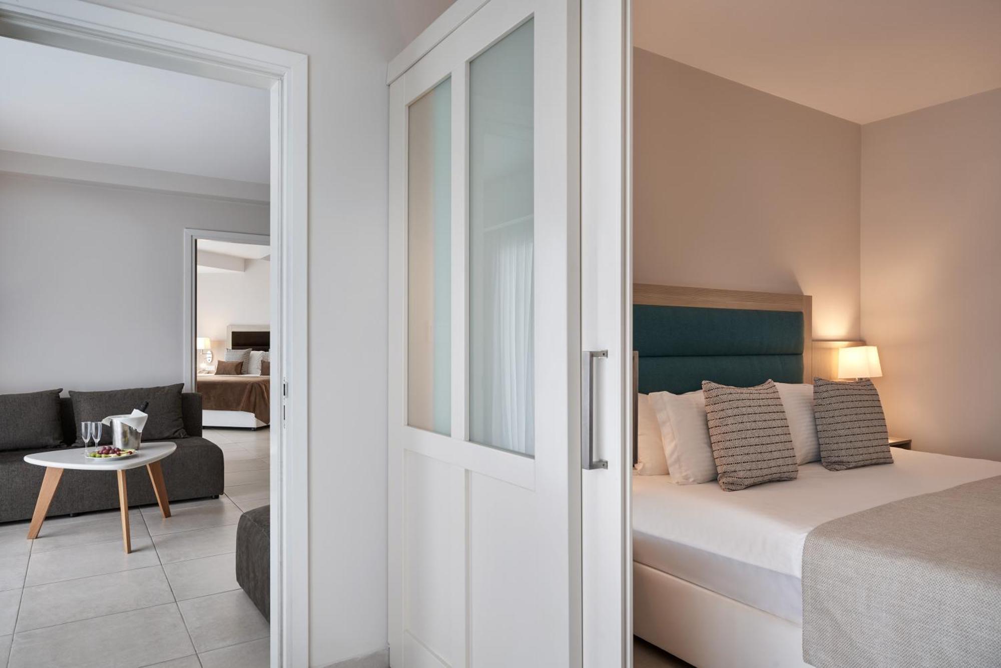 Atlantica Aeneas Resort Айя Напа Екстериор снимка