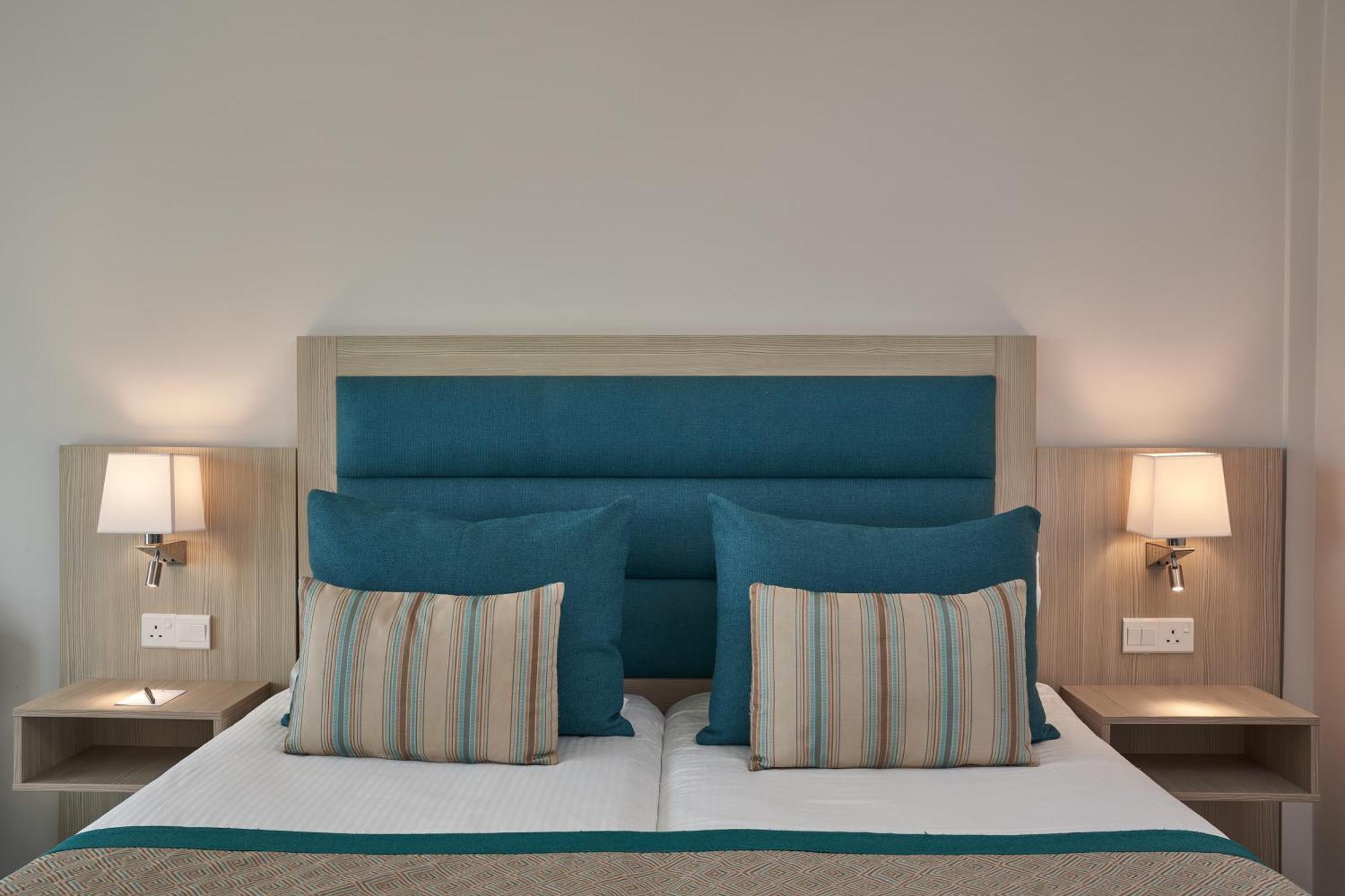 Atlantica Aeneas Resort Айя Напа Екстериор снимка