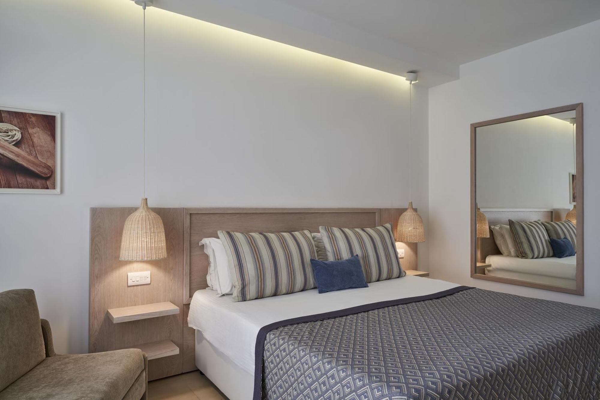 Atlantica Aeneas Resort Айя Напа Екстериор снимка