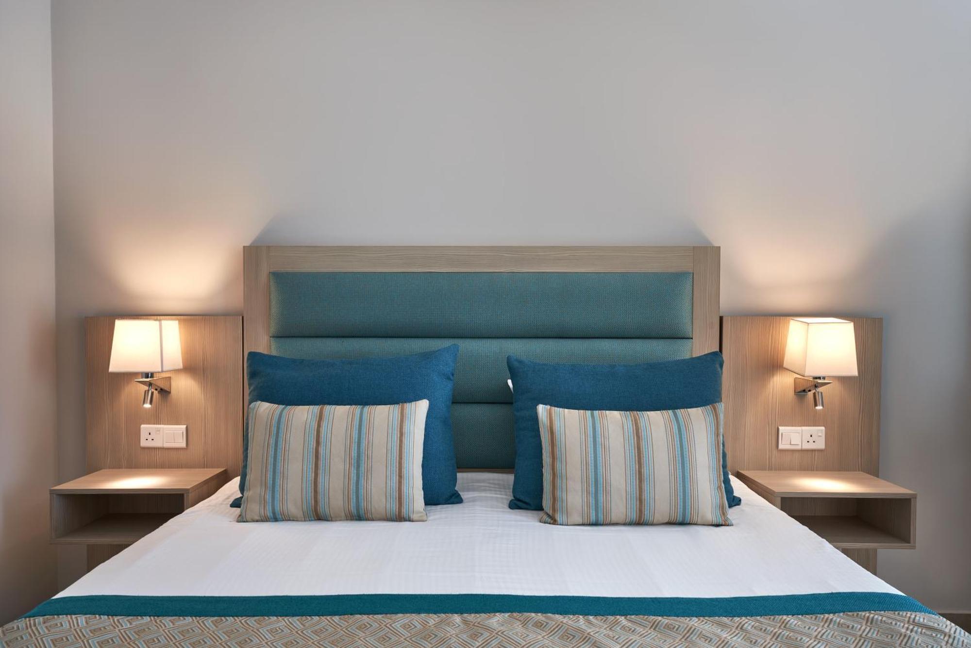 Atlantica Aeneas Resort Айя Напа Екстериор снимка